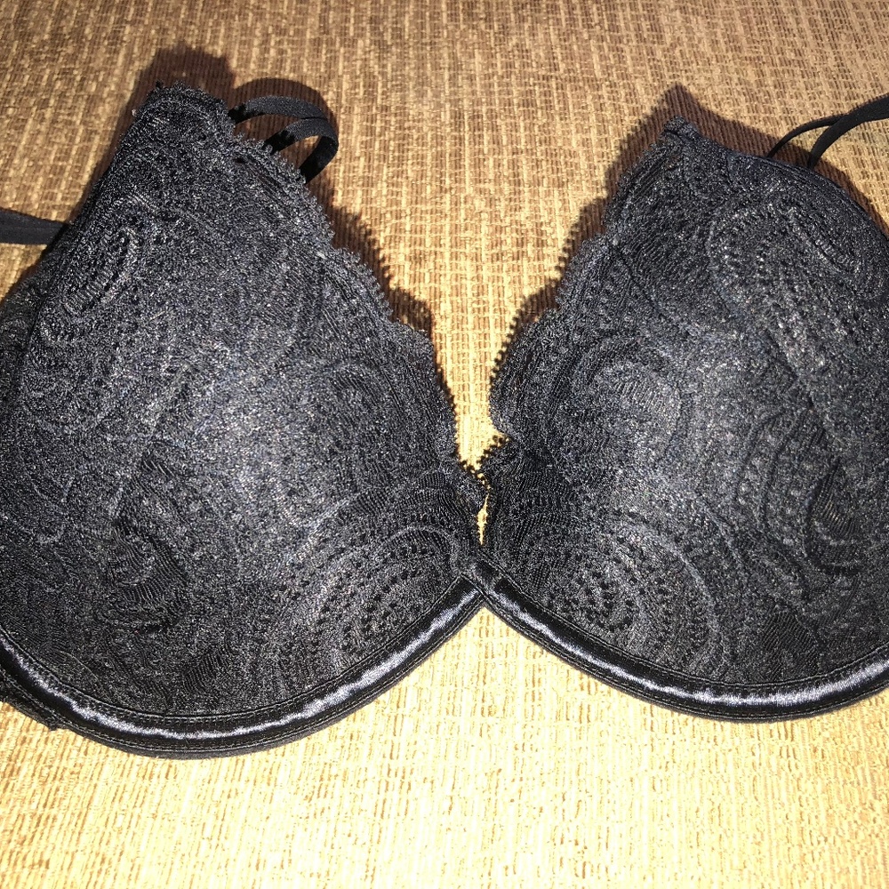 Victoria's Secret 36C Push Up Bra SEXY EEUC!